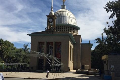   Il Monastero di Debre Libanos: Un Ritorno Storico e Spirituale nell'Etiopia