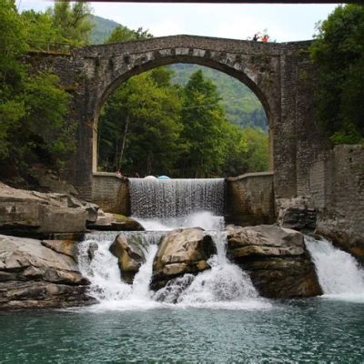 Il Ponte della Luna: Un'antica struttura in pietra che sfida il tempo!